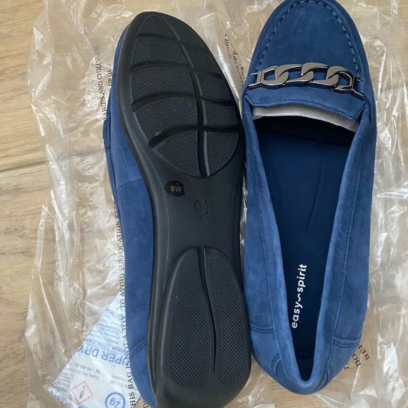 Spirit Loafers - Picture 4 of 4